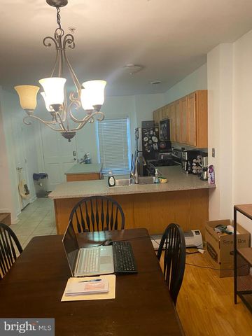 518 SAINT MARY STREET, Baltimore, MD 21201