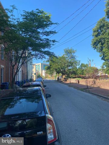 518 SAINT MARY STREET, Baltimore, MD 21201