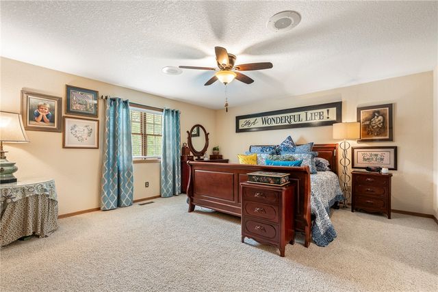 1609 SW 2nd Street, Bentonville, AR 72712