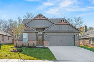 101 Maverick Trail, Valley View, TX 76272