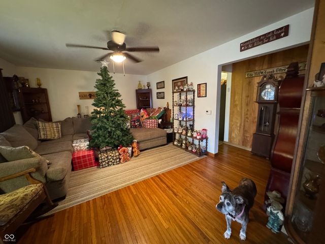 1004 N Perkins Street, Rushville, IN 46173