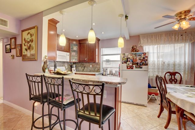 138 Flanders C, Delray Beach, FL 33484