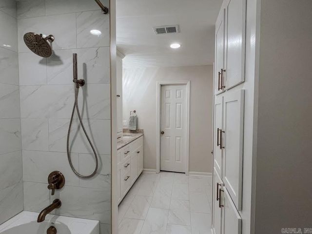 301 Billingsley, Redfield, AR 72132