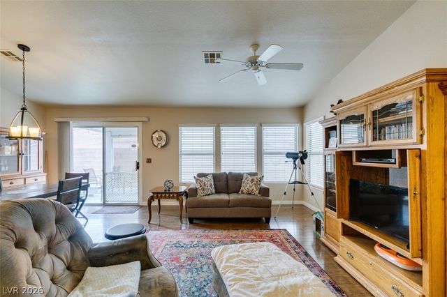 1452 Pinner Court 101, Las Vegas, NV 89102