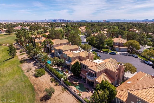 8500 Carmel Ridge Court, Las Vegas, NV 89113