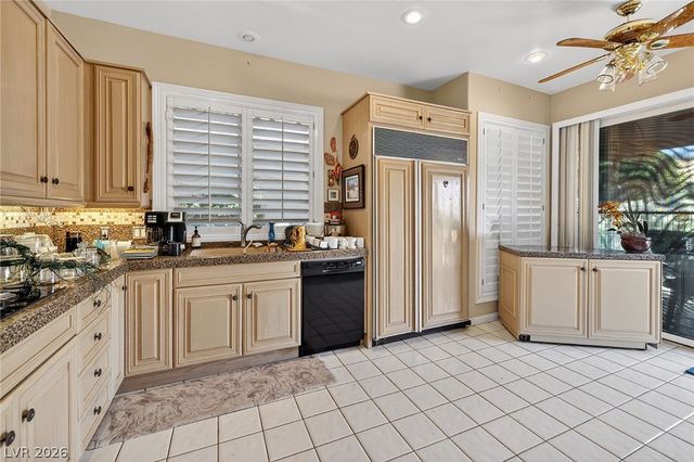 8500 Carmel Ridge Court, Las Vegas, NV 89113