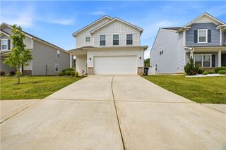 324 Paulownia Circle, Mcdonough, GA 30253