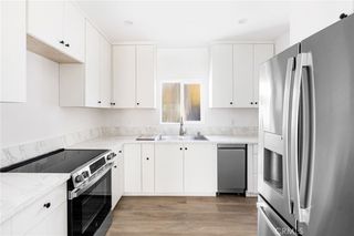 7044 White Oak A, Van Nuys, CA 91406