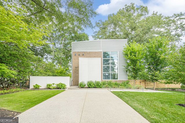 2269 Briarwood Hills Drive NE, Brookhaven, GA 30319