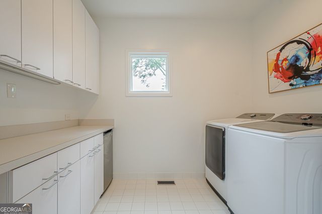 2269 Briarwood Hills Drive NE, Brookhaven, GA 30319