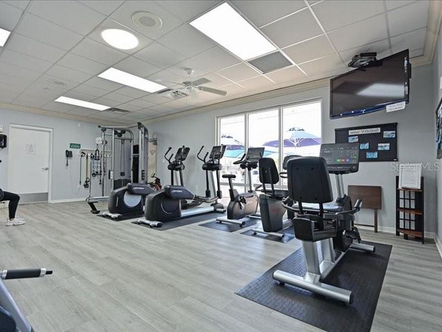 6821 FAIRVIEW TERRACE 6821, Bradenton, FL 34203