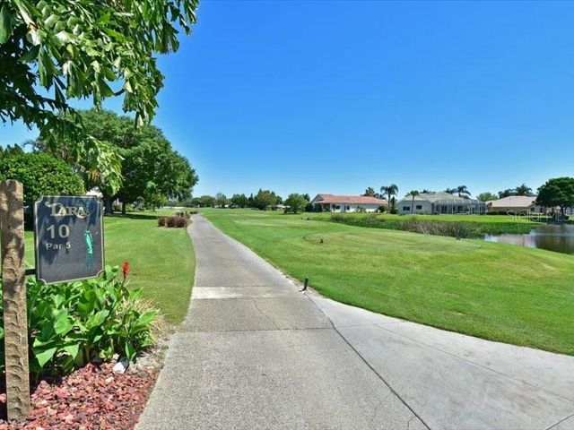 6821 FAIRVIEW TERRACE 6821, Bradenton, FL 34203