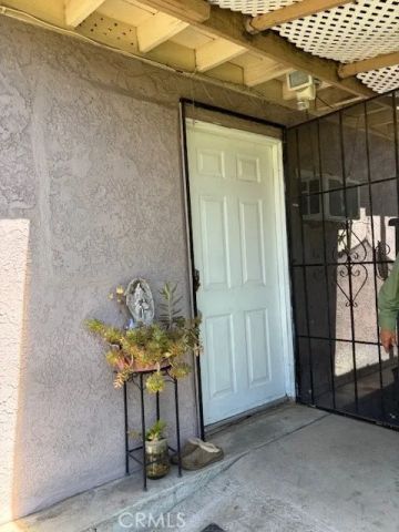 588 N Pico Avenue, San Bernardino, CA 92411