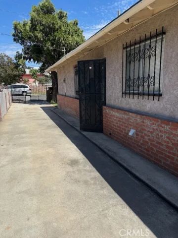 588 N Pico Avenue, San Bernardino, CA 92411