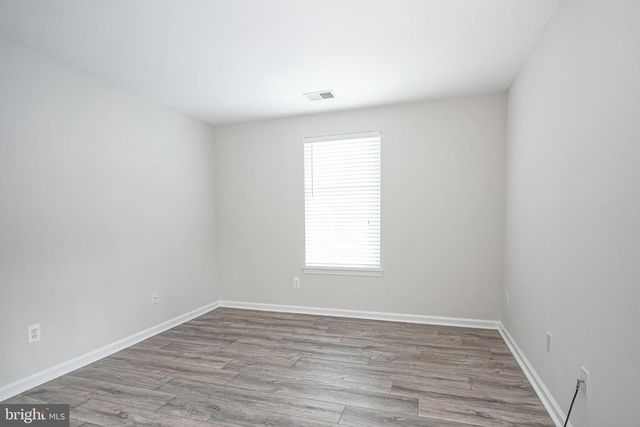 3 THOMAS MCKEAN BLDG, Turnersville, NJ 08012