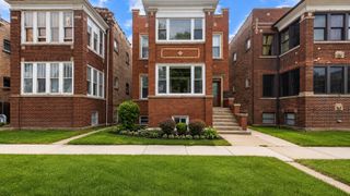 4519 N TROY Street, Chicago, IL 60625
