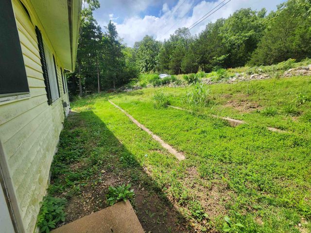 93 Topez Drive, Cherokee Village, AR 72529