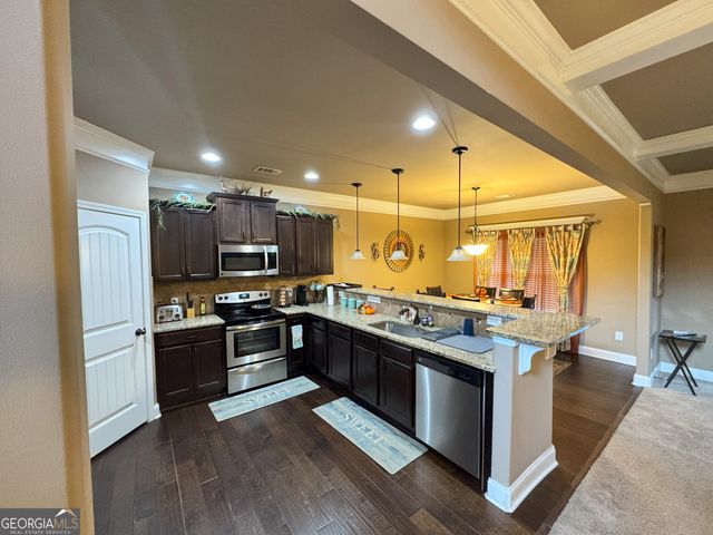 204 Black Hawke Lane, Kathleen, GA 31047