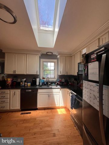 46 ALLEN DR, Hanover, PA 17331