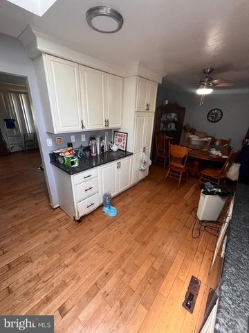 46 ALLEN DR, Hanover, PA 17331