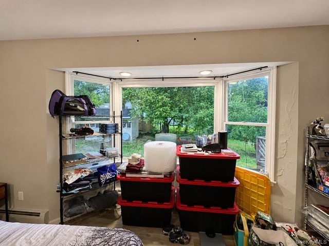 29 Madison Avenue, Hyde Park, NY 12538