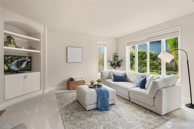 26822 SE 22nd Court, Sammamish, WA 98075