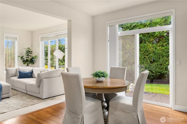 26822 SE 22nd Court, Sammamish, WA 98075