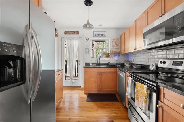 2023 Oakview Road SE 314, Atlanta, GA 30317