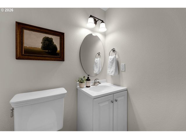 14325 Sw FANNO CREEK Loop, Portland, OR 97224