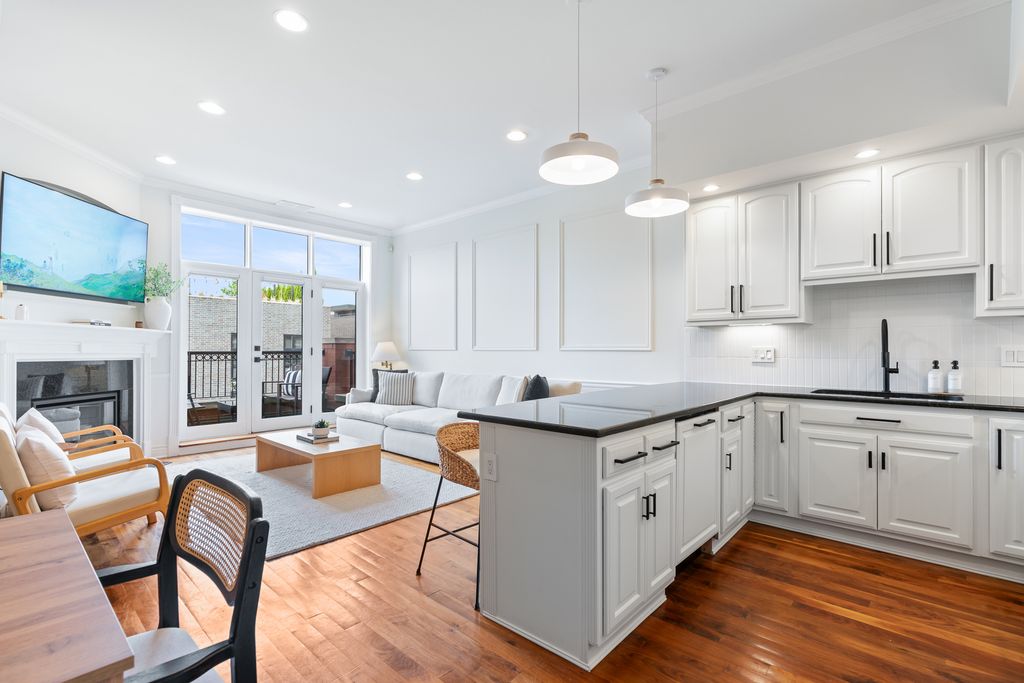 2507 N Halsted Street 4, Chicago, IL 60614 — photo 4