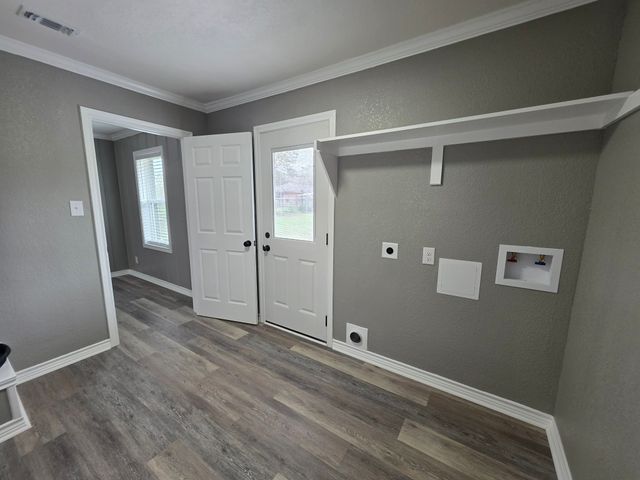 120 Frank Drive, Logansport, LA 71049