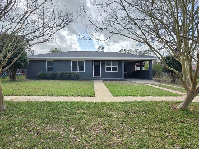 120 Frank Drive, Logansport, LA 71049