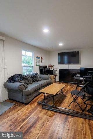 225 W GENERAL GREY CT, Newark, DE 19702