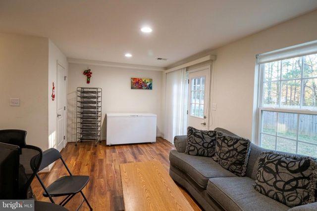 225 W GENERAL GREY CT, Newark, DE 19702