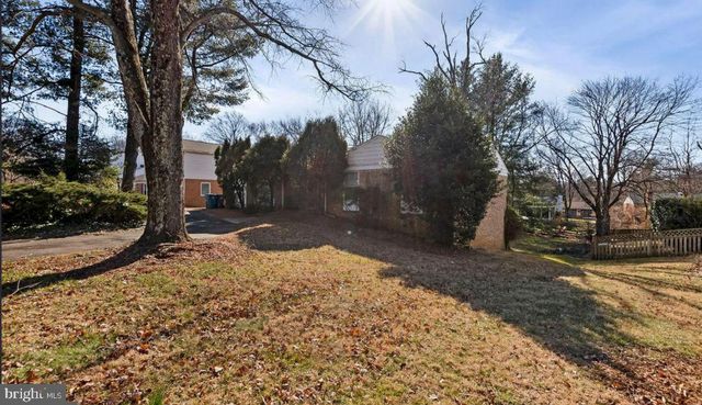 7923 LEWINSVILLE, Mclean, VA 22102