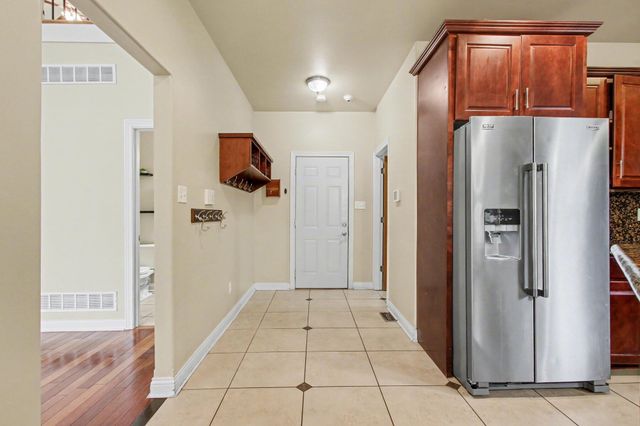 6824 Lakeshore Drive, Portage, IN 46368