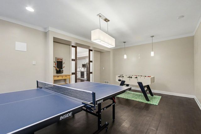 6824 Lakeshore Drive, Portage, IN 46368