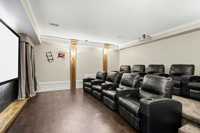 6824 Lakeshore Drive, Portage, IN 46368