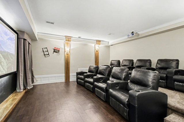 6824 Lakeshore Drive, Portage, IN 46368
