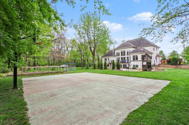 6824 Lakeshore Drive, Portage, IN 46368