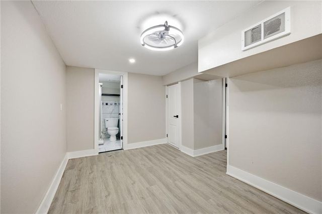 4404 Jackson Avenue, Kansas City, MO 64130