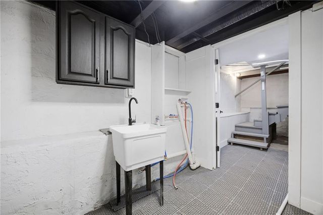 4404 Jackson Avenue, Kansas City, MO 64130