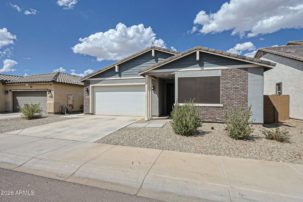 10966 W MELVIN Street, Avondale, AZ 85323 — exterior