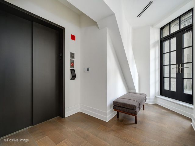 435 N Michigan Avenue 2601, Chicago, IL 60611