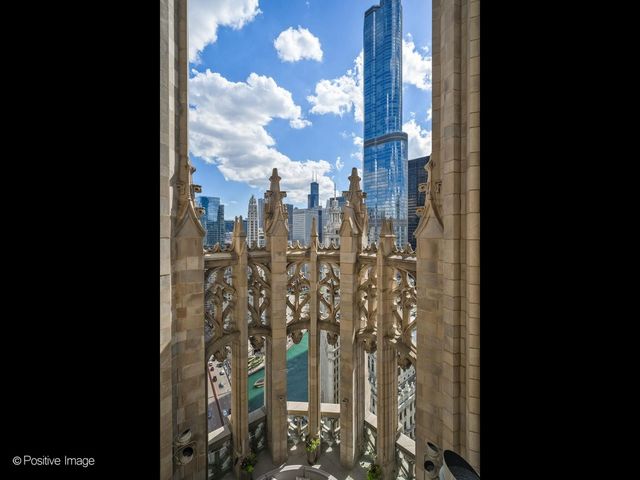 435 N Michigan Avenue 2601, Chicago, IL 60611
