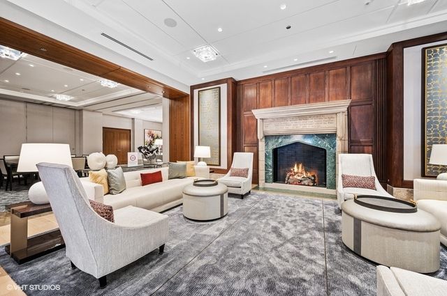 435 N Michigan Avenue 2601, Chicago, IL 60611