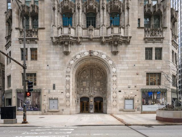 435 N Michigan Avenue 2601, Chicago, IL 60611
