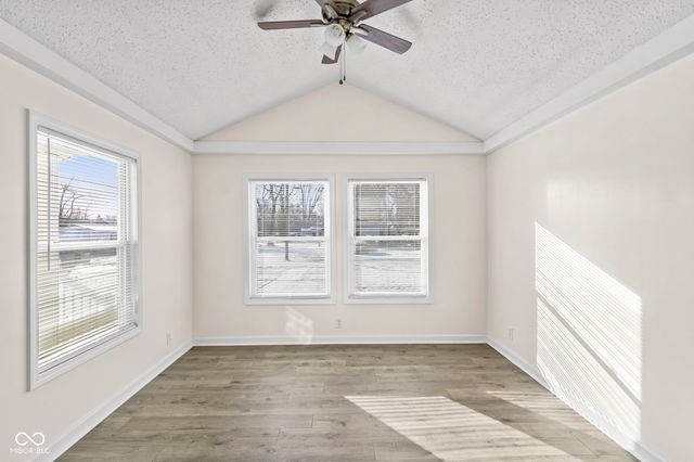 242 Blunt Avenue, Austin, IN 47102