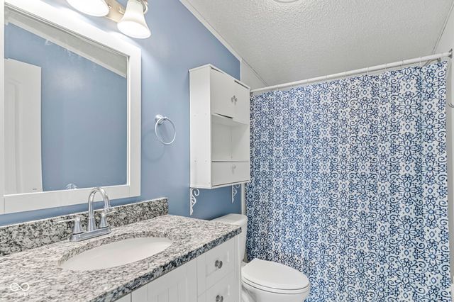 242 Blunt Avenue, Austin, IN 47102