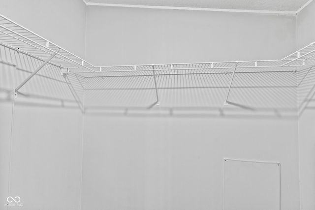 242 Blunt Avenue, Austin, IN 47102